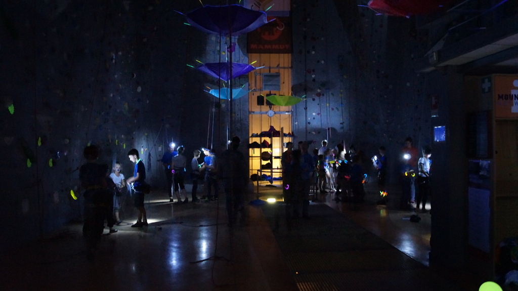 20151128_glow.jpg