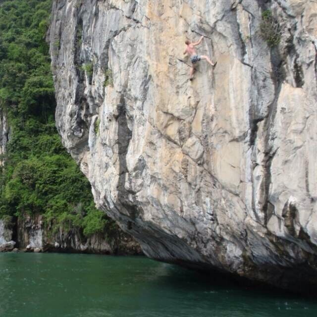 20180000_deep_water_solo.jpg